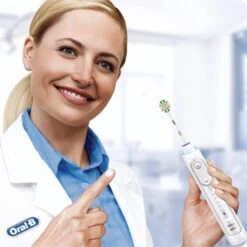 Oral B Oral-B FlossAction - Met CleanMaximiser-technologie - Opzetborstels - 4 Stuks -Winkel Voor Persoonlijke Verzorging 1198x1200 29