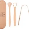 Nutty Green 3-Delige Tongschraper Set Inclusief Opbergcase - Tongreiniging Mondverzorging - Tongreiniger Mondhygiëne - RVS Schraper Voor Schone Tong Reiniging - Tongborstel Tegen Slechte Adem - Zero Waste Lifestyle