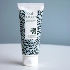 Australian Bodycare Foot Cream 100 Ml - Verzorgende Voetcrème Met 100% Natuurlijke Tea Tree Olie - Geschikt Voor Droge Voeten Om Scheuren In Je Huid Te Voorkomen 15 Australian Bodycare Foot Cream 100 Ml - Verzorgende Voetcrème Met 100% Natuurlijke Tea Tree Olie - Geschikt Voor Droge Voeten Om Scheuren In Je Huid Te Voorkomen -Winkel Voor Persoonlijke Verzorging 1200x1200 1904