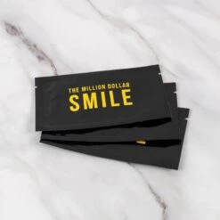 The Million Dollar Smile® - Teeth Whitening Strips - Crest Whitestrips -Tandenbleken - 28 Bleekstrips - 14 Behandelingen - Professionele Tandenbleek Strips - Tandenblekers - Wittere Tanden - Zonder Peroxide - Tanden Bleken - -Winkel Voor Persoonlijke Verzorging 1200x1200 612