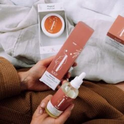 Naïf Magical Mom Geschenkset - Lichaamsolie & Bellybalm - Voordeelverpakking 90 + 100ml - Met Natuurlijke Ingrediënten -Winkel Voor Persoonlijke Verzorging 1200x1200 943