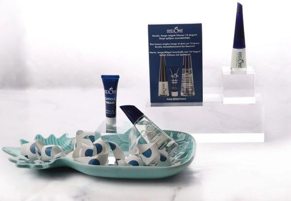Herome 3 In 1 Manicure Nagelverzorging Set Blauw – Nagelset Voor Beschadigde Nagels - Nagelverharder, Nagellakremover En Nagelriemcreme - Set Van 3 13 Herome 3 In 1 Manicure Nagelverzorging Set Blauw – Nagelset Voor Beschadigde Nagels - Nagelverharder, Nagellakremover En Nagelriemcreme - Set Van 3 - Afbeelding 11